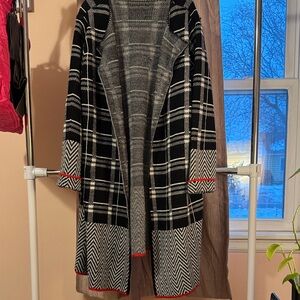 Notations Monochrome Knit Long Cardigan